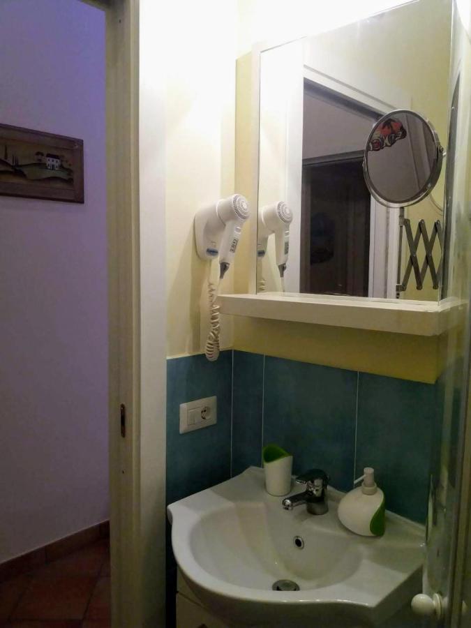 Le Stanze Di Angela Bed and Breakfast Napoli Eksteriør billede