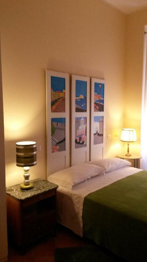 Le Stanze Di Angela Bed and Breakfast Napoli Eksteriør billede